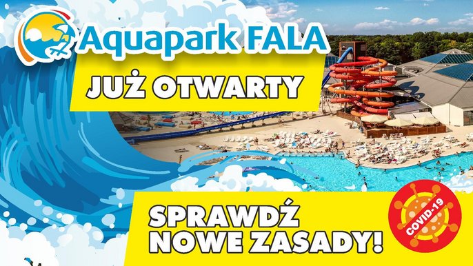 Aquapark FALA już otwarty, sprawdź nowe zasady! W tle teren zewnętrzny Strefy Basenowej z całorocznym basenem wypływowym i megazjeżdżalniami. 